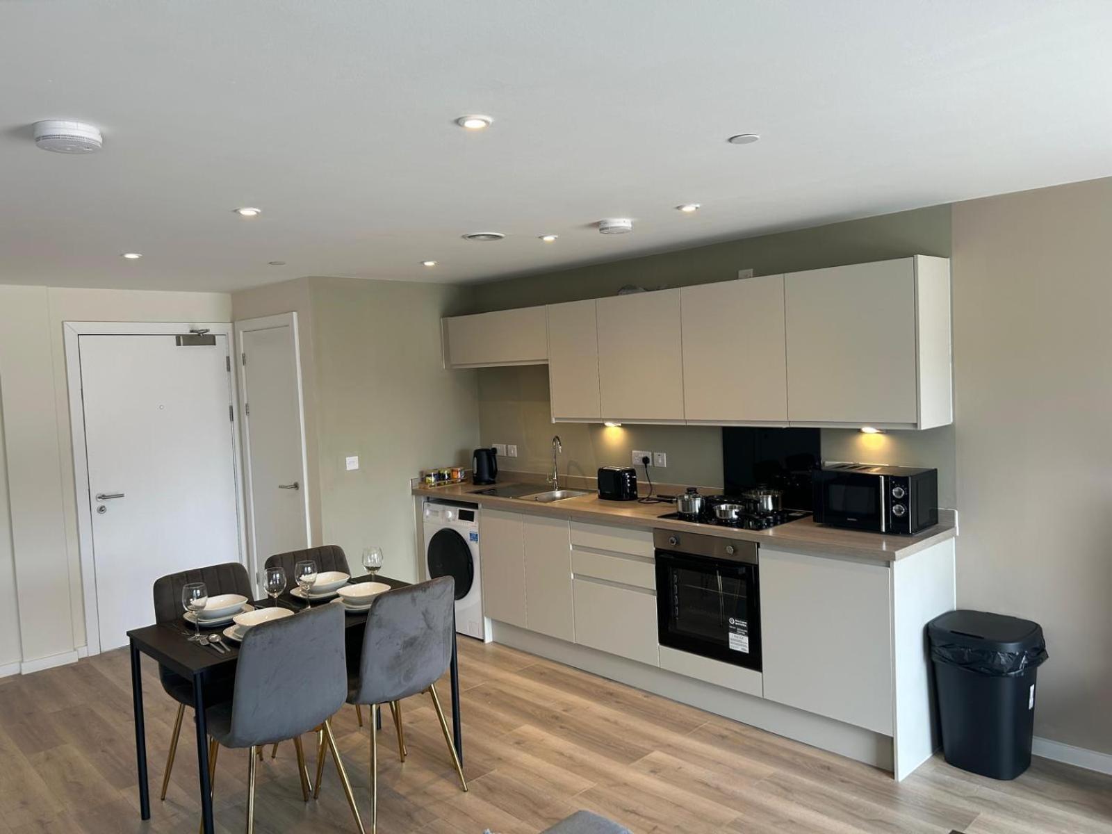Апартаменты Richmond Row By L3